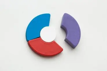 Comparación entre la Beca Manuel Belgrano y otras becas similares en Argentina. Imagen de Freepik.