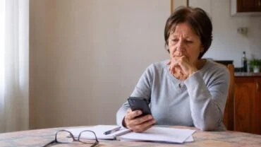 Estoy En Veraz: Qué Puede Pasar Al Buscar Un Préstamo Si Sos Jubilado.